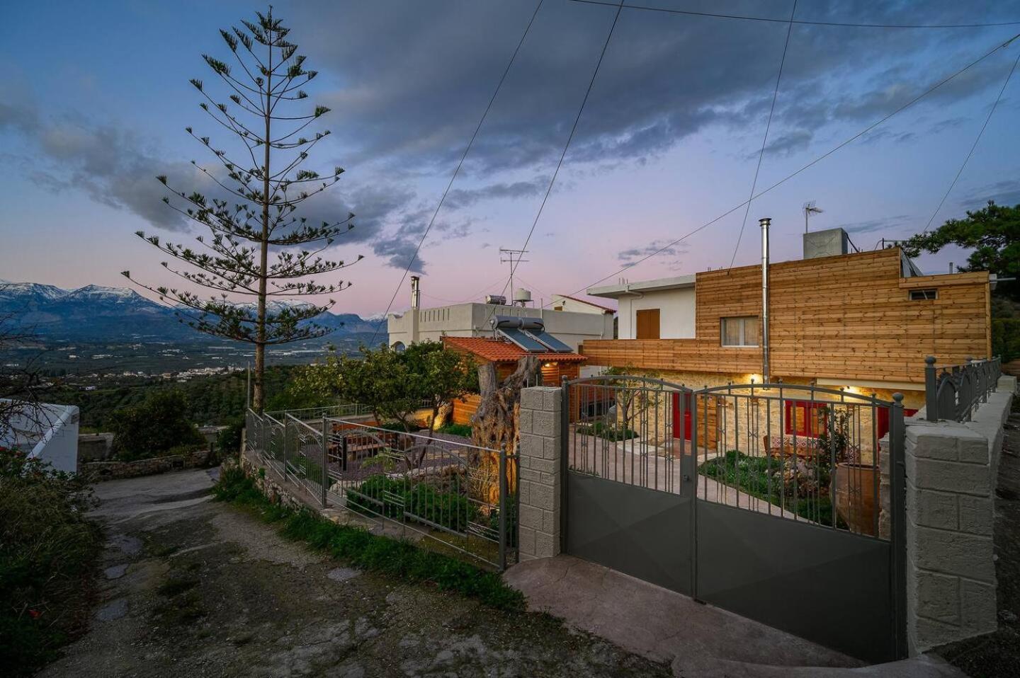 Physis Country House Near Matala Beach & Faistos Kouses Εξωτερικό φωτογραφία